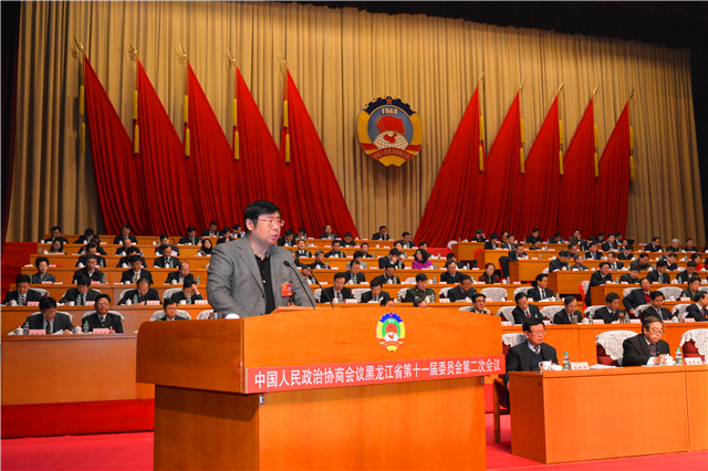 Li Yong ，The Chairman of Chinayong Group made a presentation in Heilongjiang Political Consultative Conference. And he was award as “2013 Top Ten Outstanding Members of the Chinese People’s Political