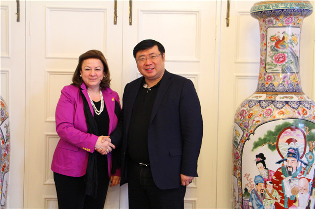 President Li Yong Visiting Columbia Ambassador to China Carmenza Jaramillo